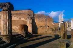Pompeii-Italy6